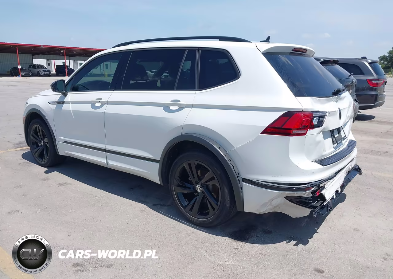 2023 Volkswagen Tiguan 2.0T Se R-Line Black VIN:3VVCB7AX7PM093653 - 3