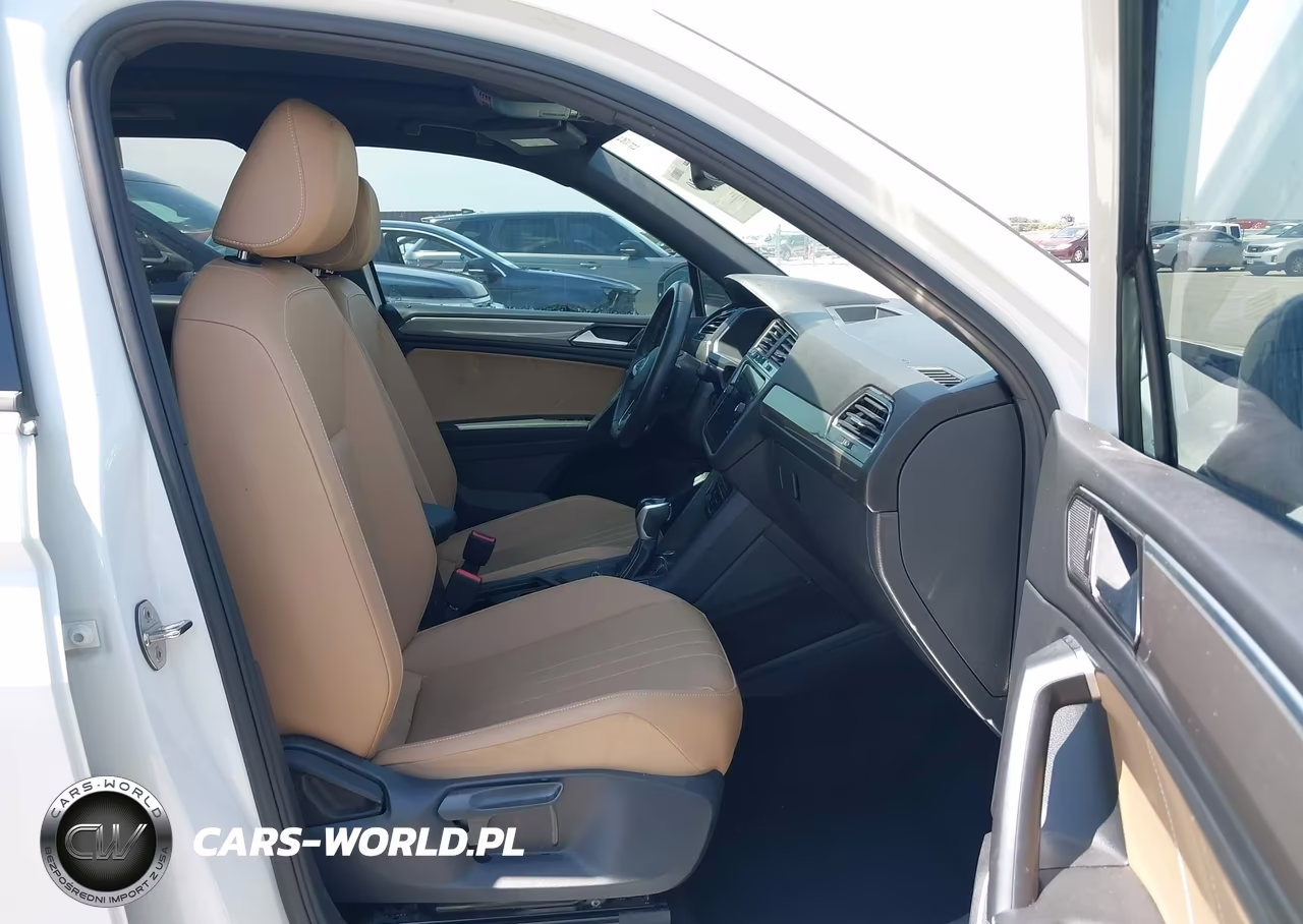 2023 Volkswagen Tiguan 2.0T Se R-Line Black VIN:3VVCB7AX7PM093653 - 5