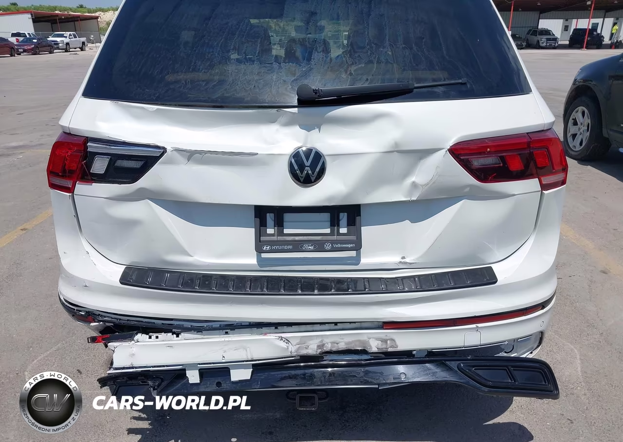 2023 Volkswagen Tiguan 2.0T Se R-Line Black VIN:3VVCB7AX7PM093653 - 6