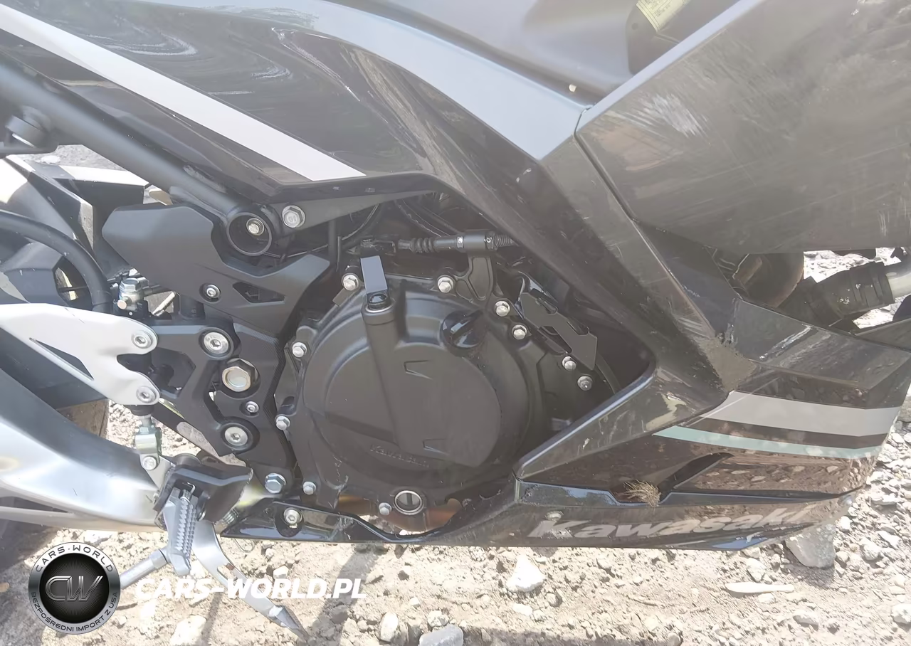 2020 Kawasaki Ex400 VIN:JKAEXKG11LDA64828 - 8