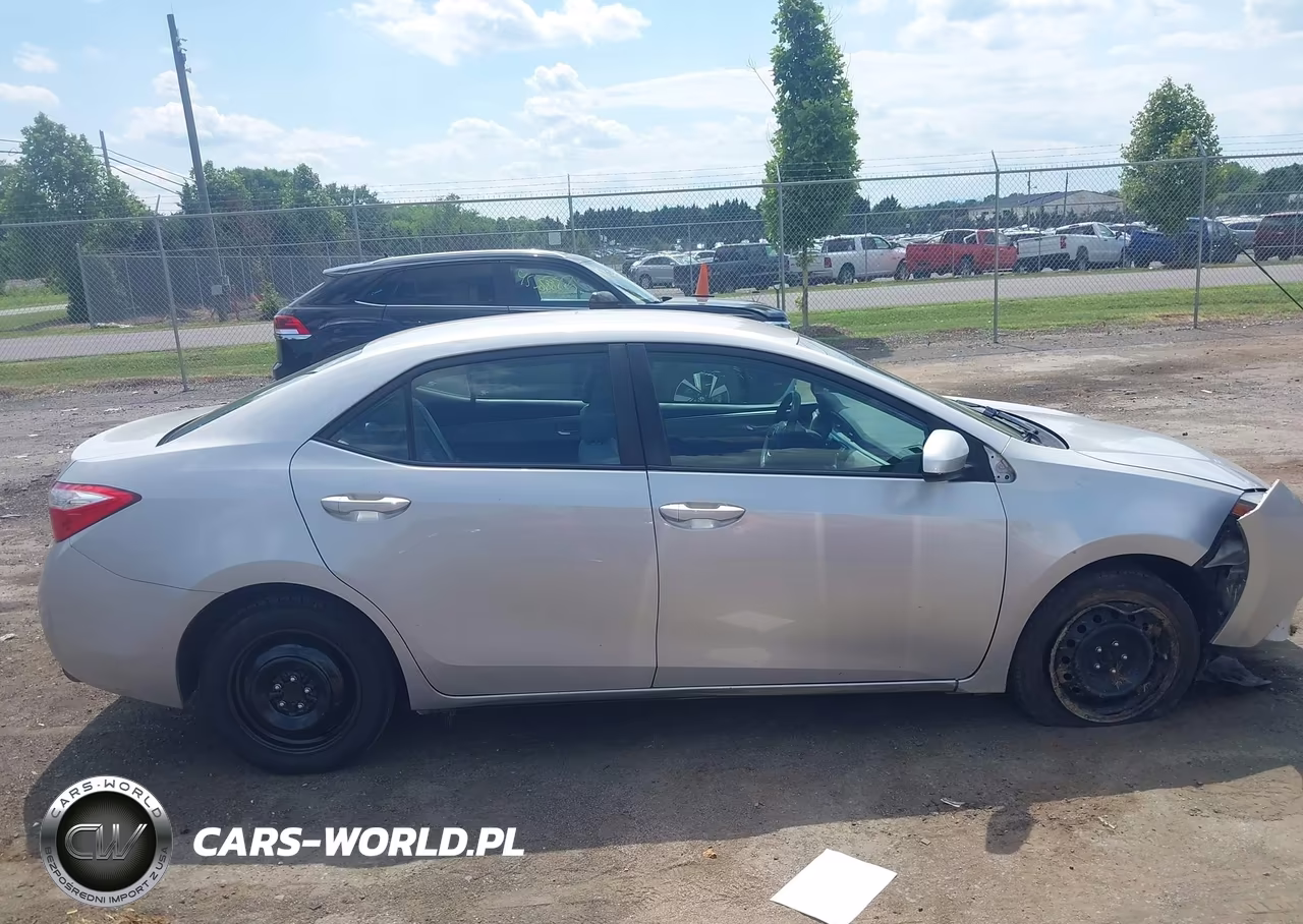 2016 Toyota Corolla Le VIN:2T1BURHE1GC589268 - 13