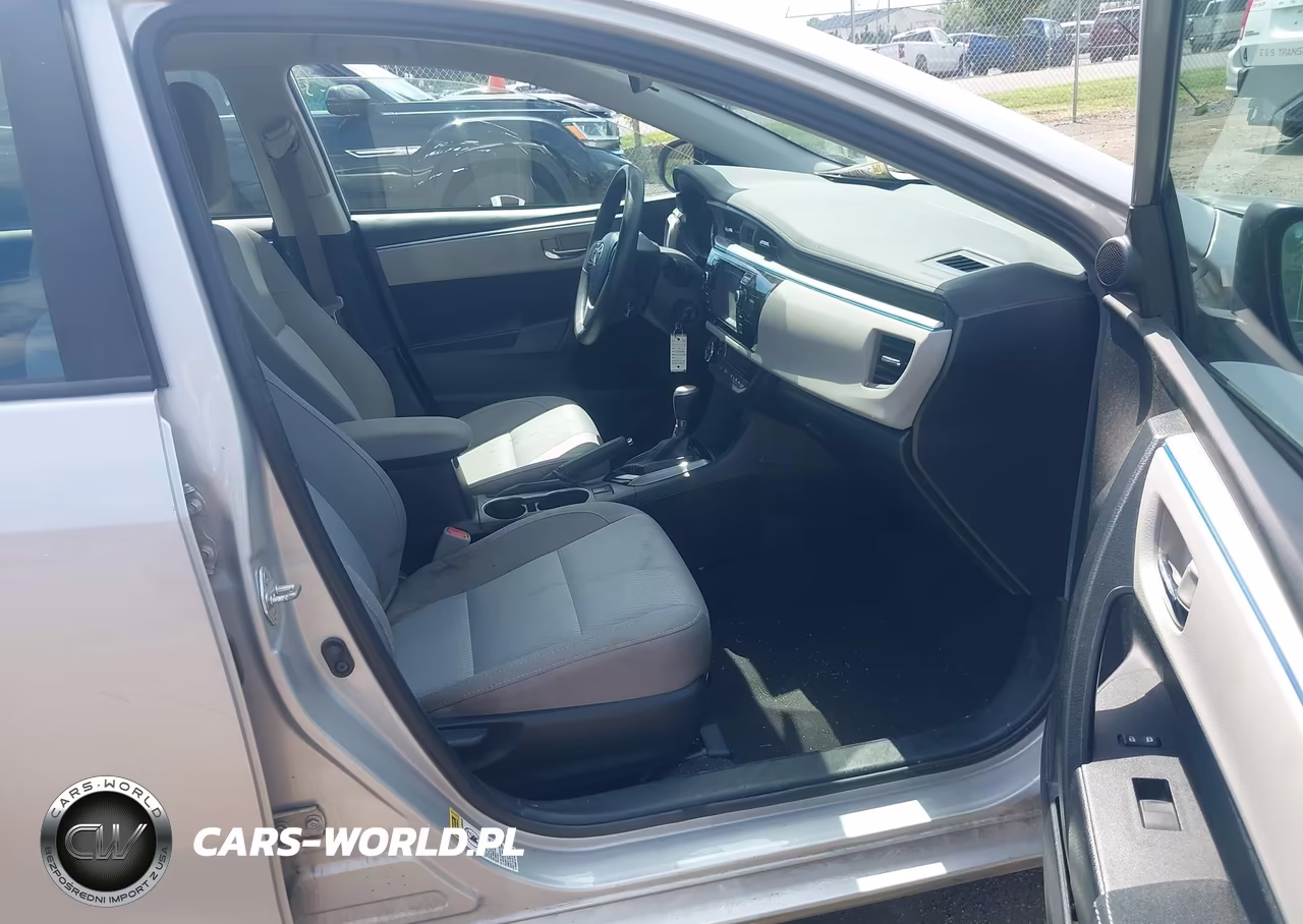 2016 Toyota Corolla Le VIN:2T1BURHE1GC589268 - 5