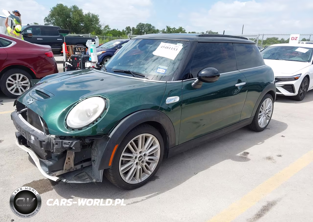 2016 Mini Hardtop Cooper S VIN:WMWXP7C56G2A44044 - 2