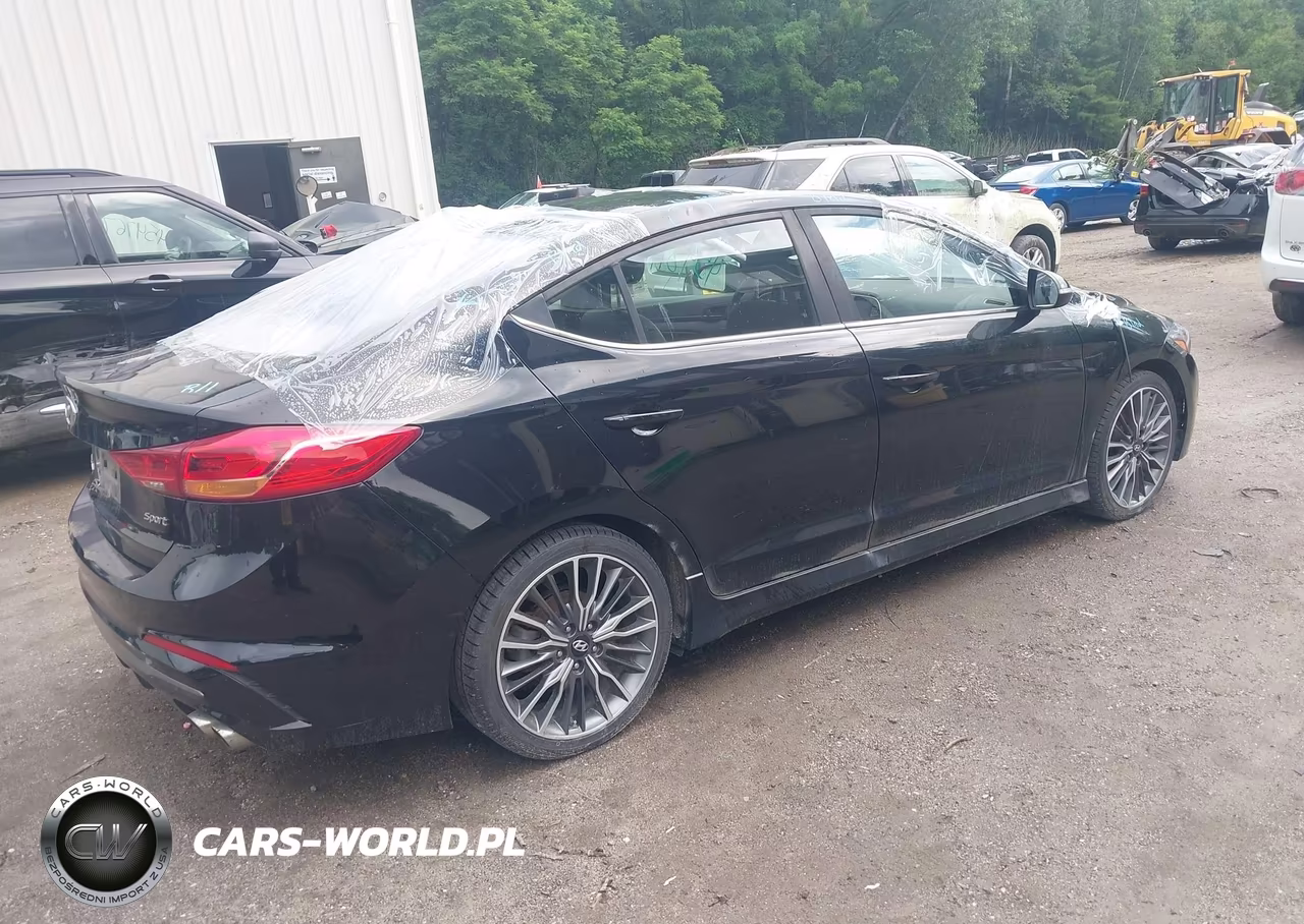 2018 Hyundai Elantra Sport VIN:KMHD04LB4JU721840 - 4
