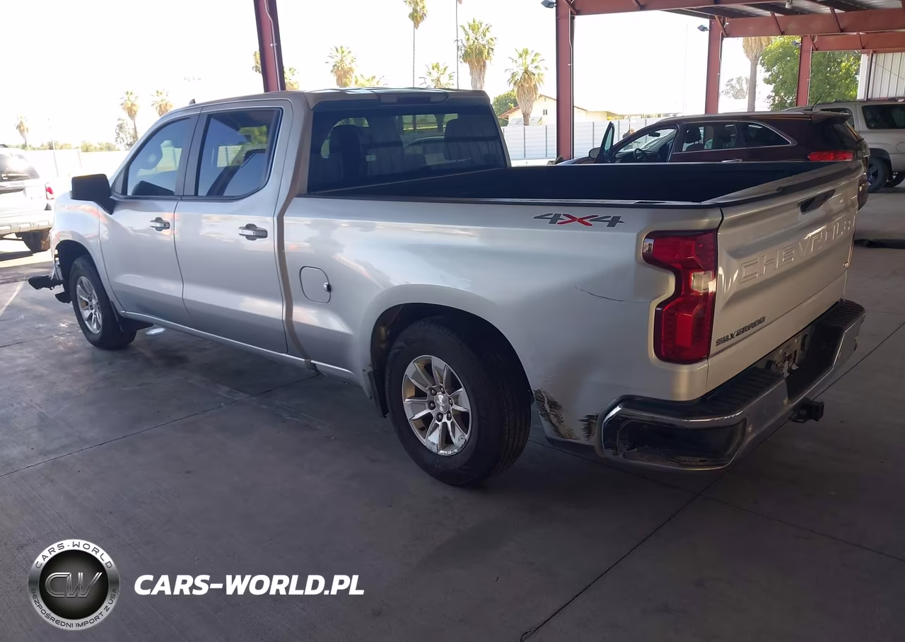 2019 Chevrolet Silverado 1500 Lt VIN:1GCUYDED2KZ327737 - 3