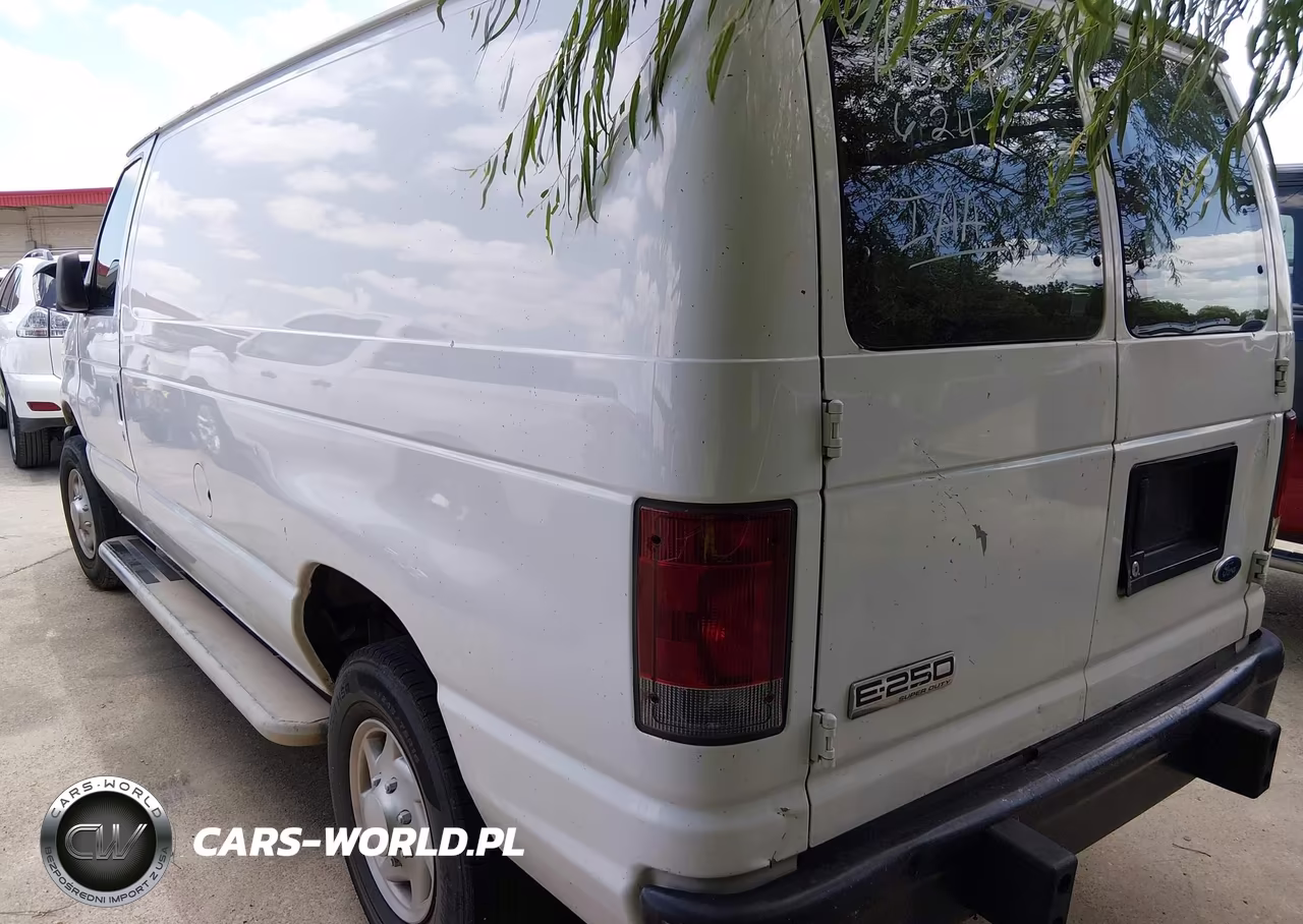 2008 Ford E-250 Commercial-Recreational VIN:1FTNE24W98DA83742 - 3