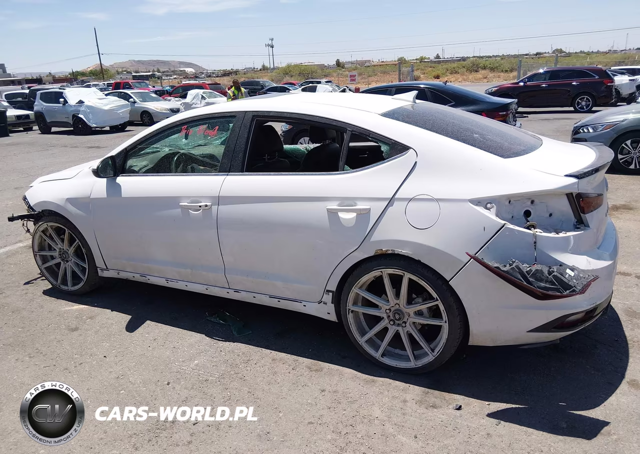 2020 Hyundai Elantra Sport VIN:KMHD04LBXLU012316 - 14