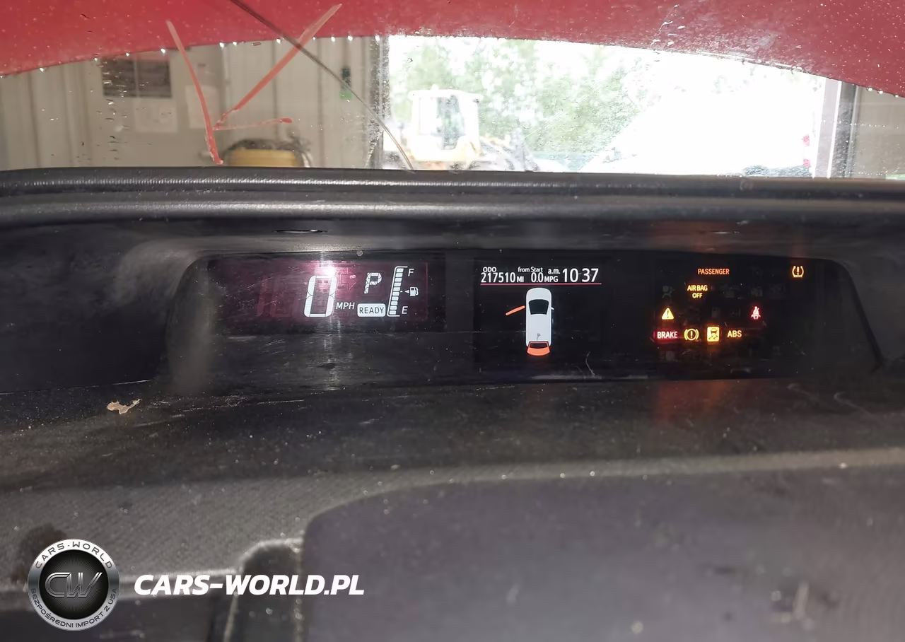 2015 Toyota Prius C Two VIN:JTDKDTB36F1100709 - 7