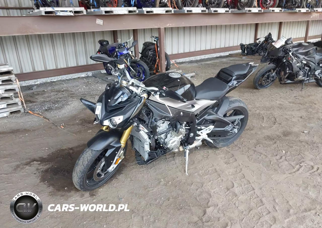 2016 BMW S 1000 R VIN:WB10D1205GZ696851 - 2