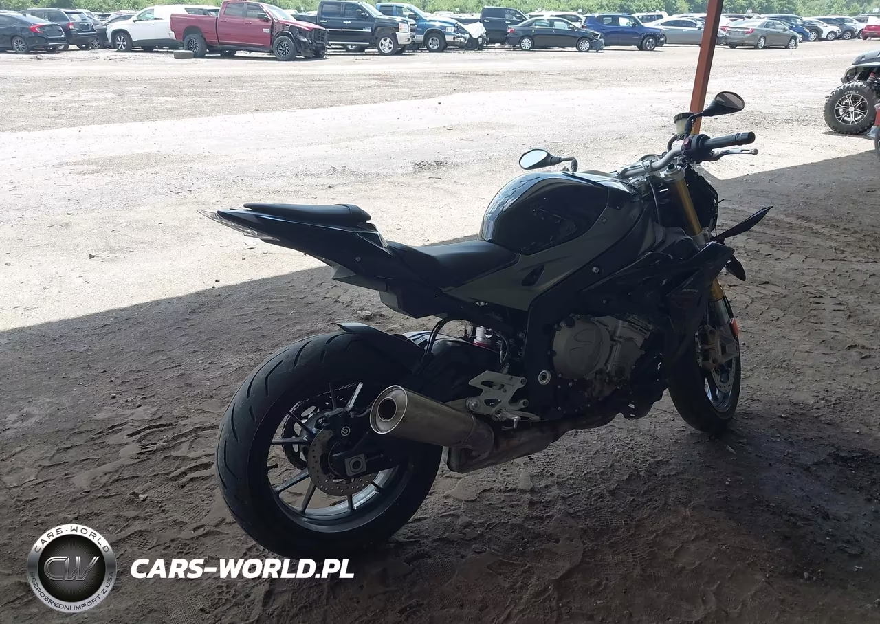 2016 BMW S 1000 R VIN:WB10D1205GZ696851 - 4