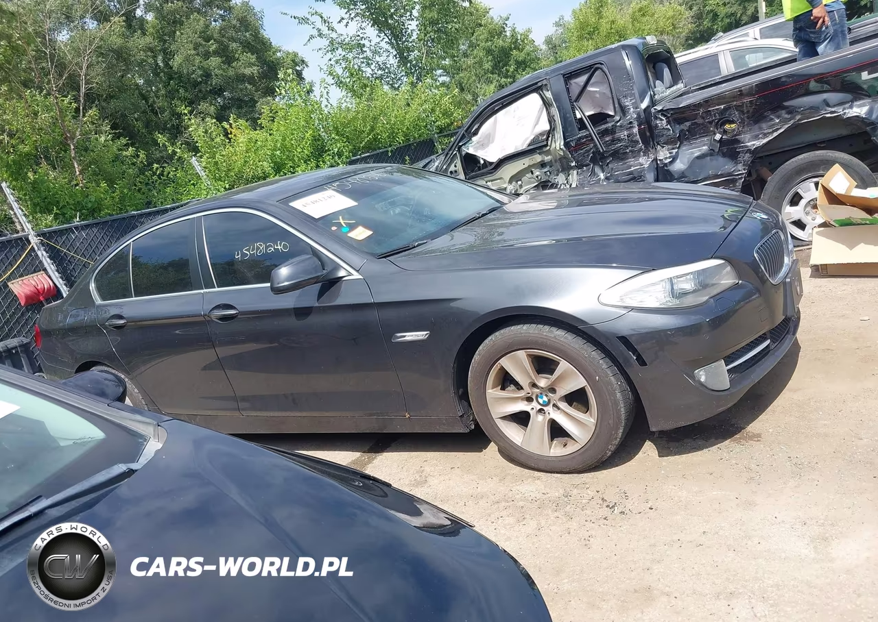 2011 BMW 528I VIN:WBAFR1C56BC749073 - 13