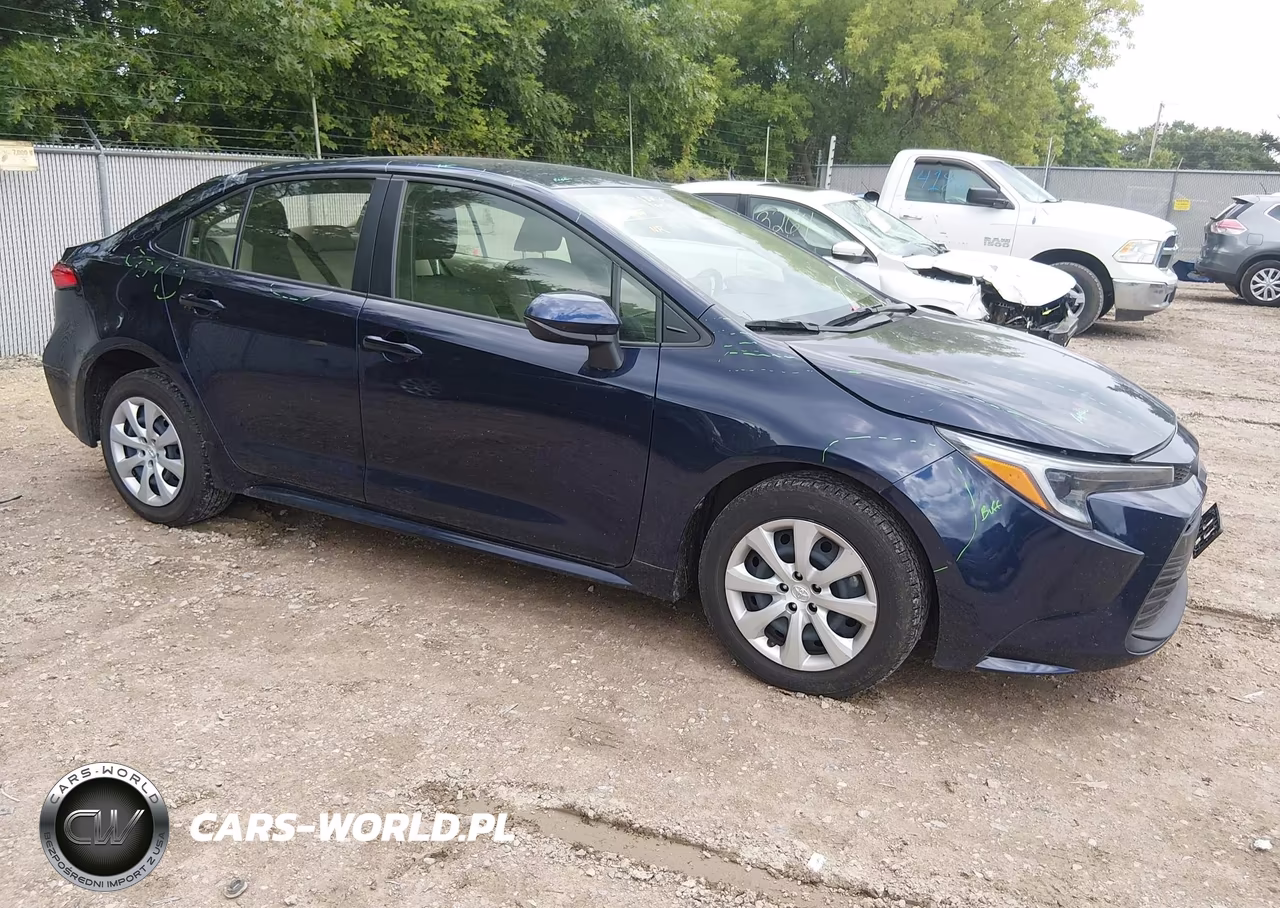 2024 Toyota Corolla Hybrid Le – zdjęcie 1 z 15