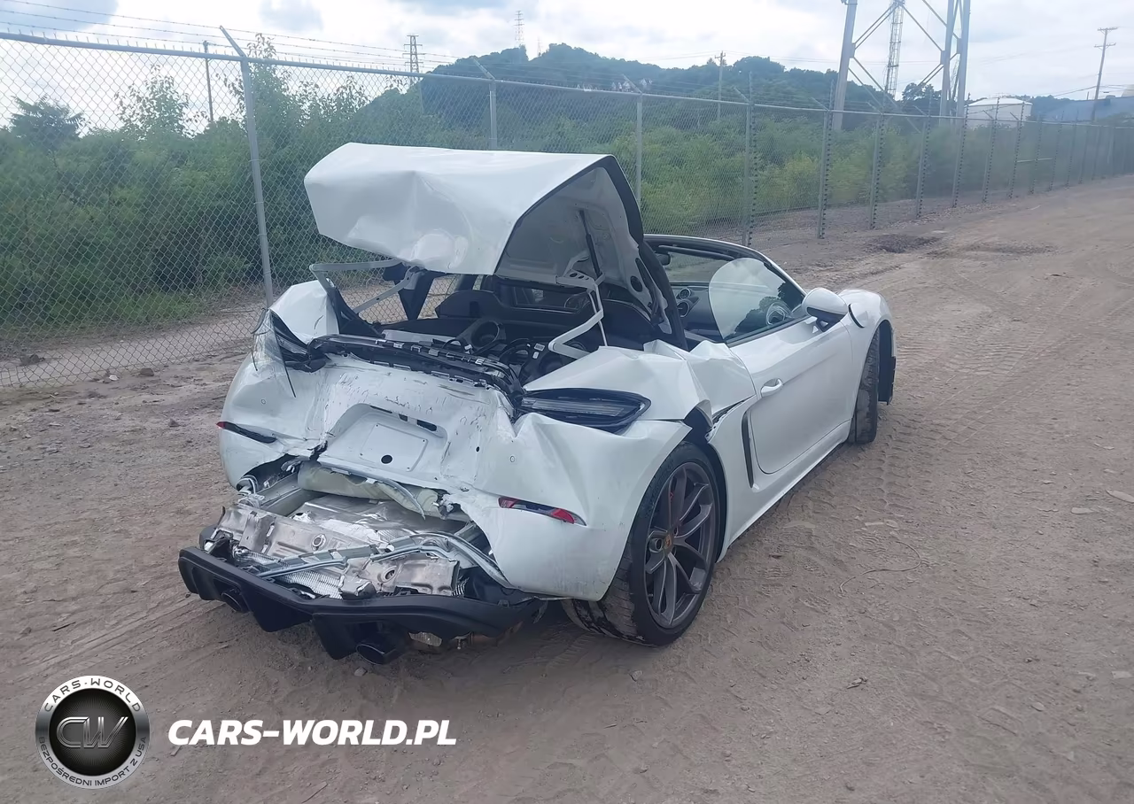 2021 Porsche 718 Spyder VIN:WP0CC2A8XMS240333 - 4