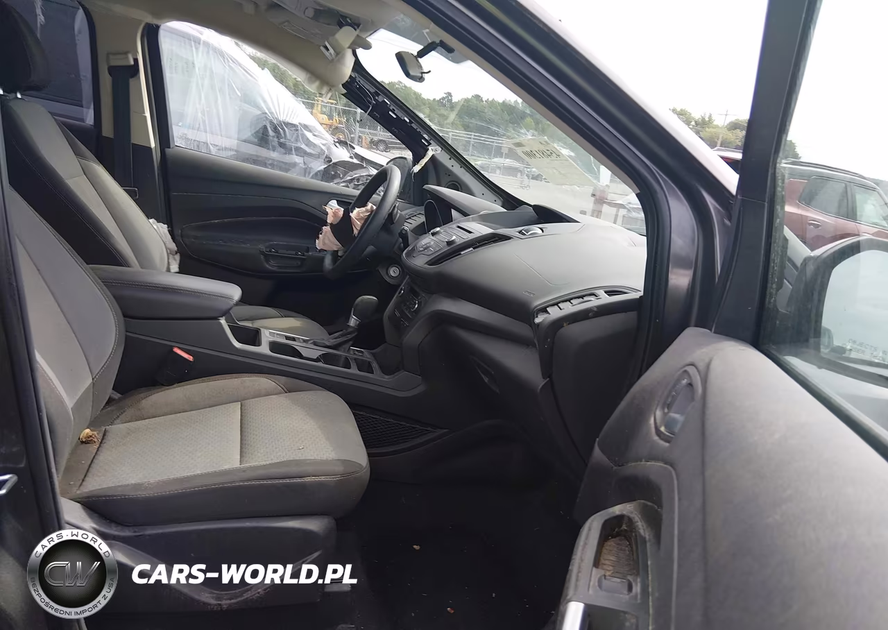 2017 Ford Escape Se VIN:1FMCU0GD3HUC93757 - 5