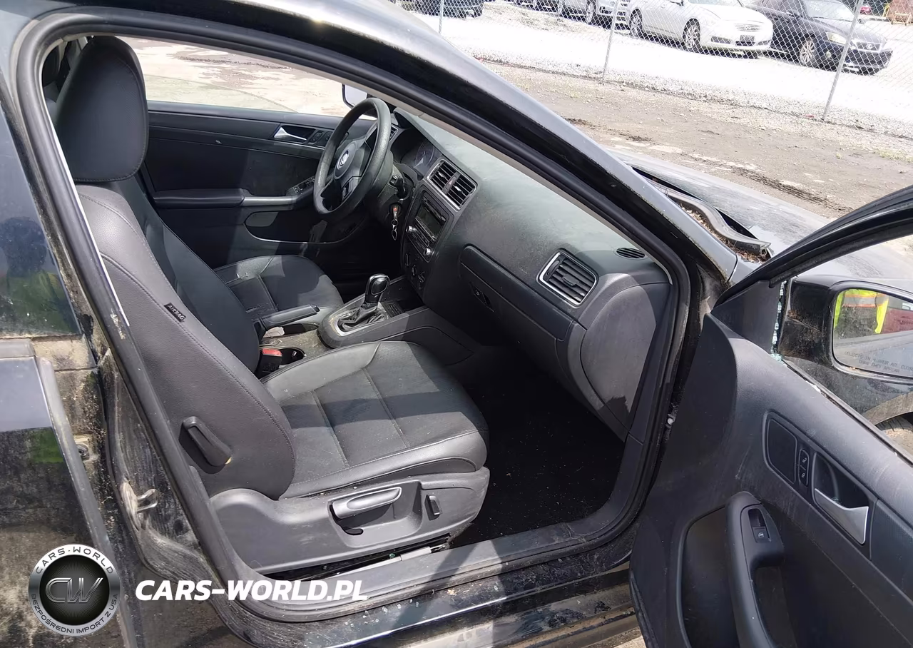 2014 Volkswagen Jetta 1.8T Se VIN:3VWD17AJ8EM274918 - 5
