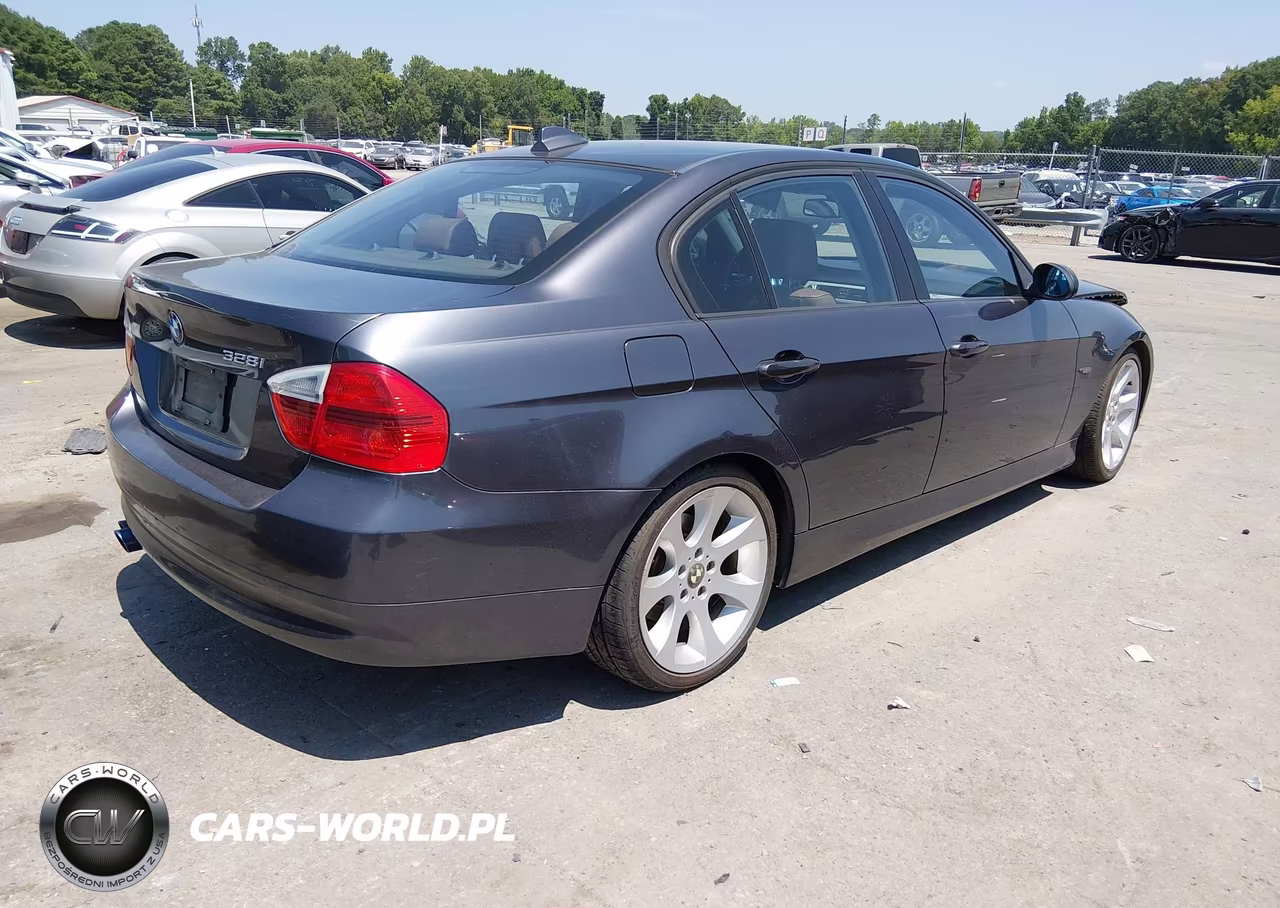 2007 BMW 328I VIN:WBAVA33527KX82339 - 4