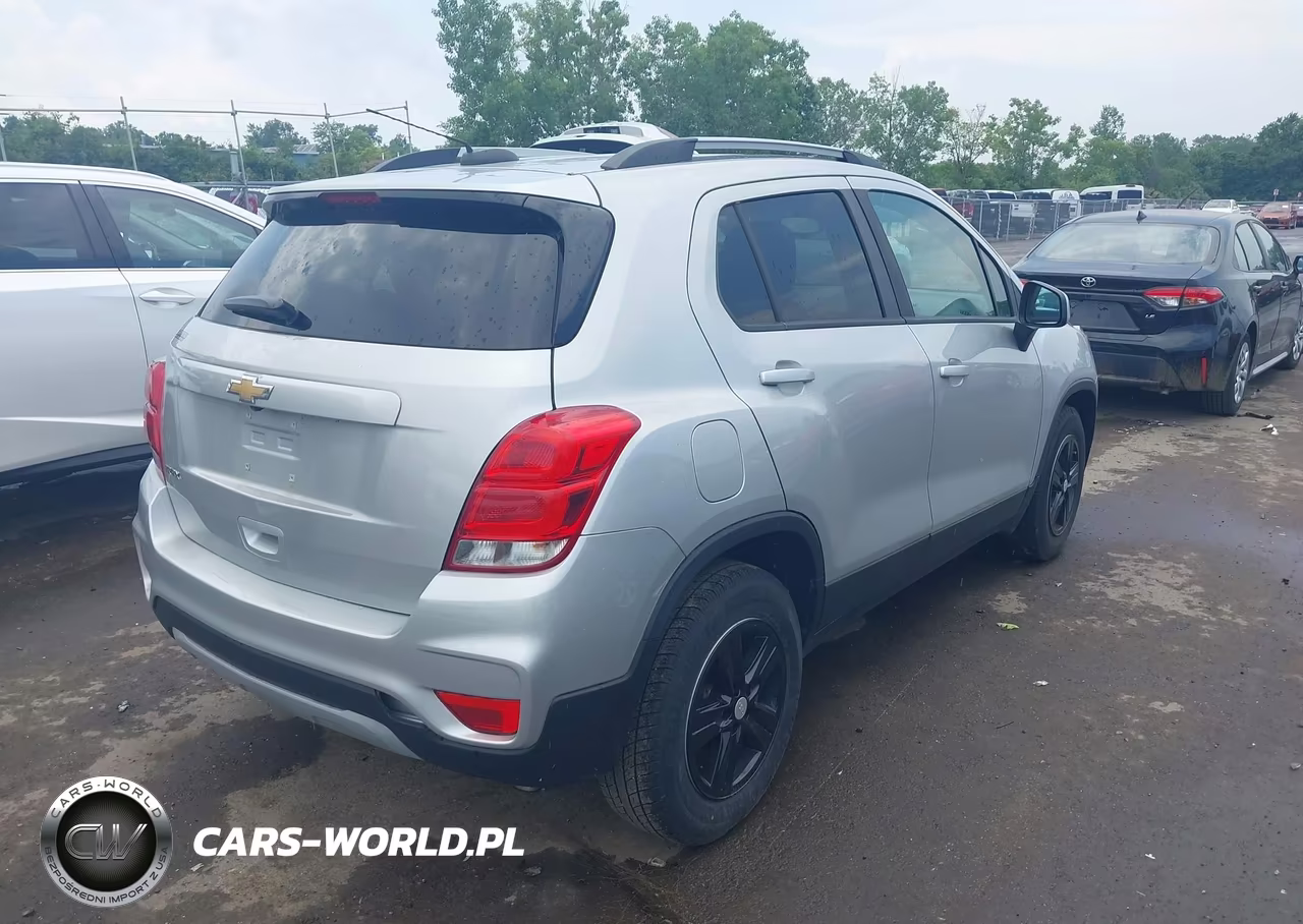 2021 Chevrolet Trax Fwd Lt VIN:KL7CJLSB4MB323842 - 4