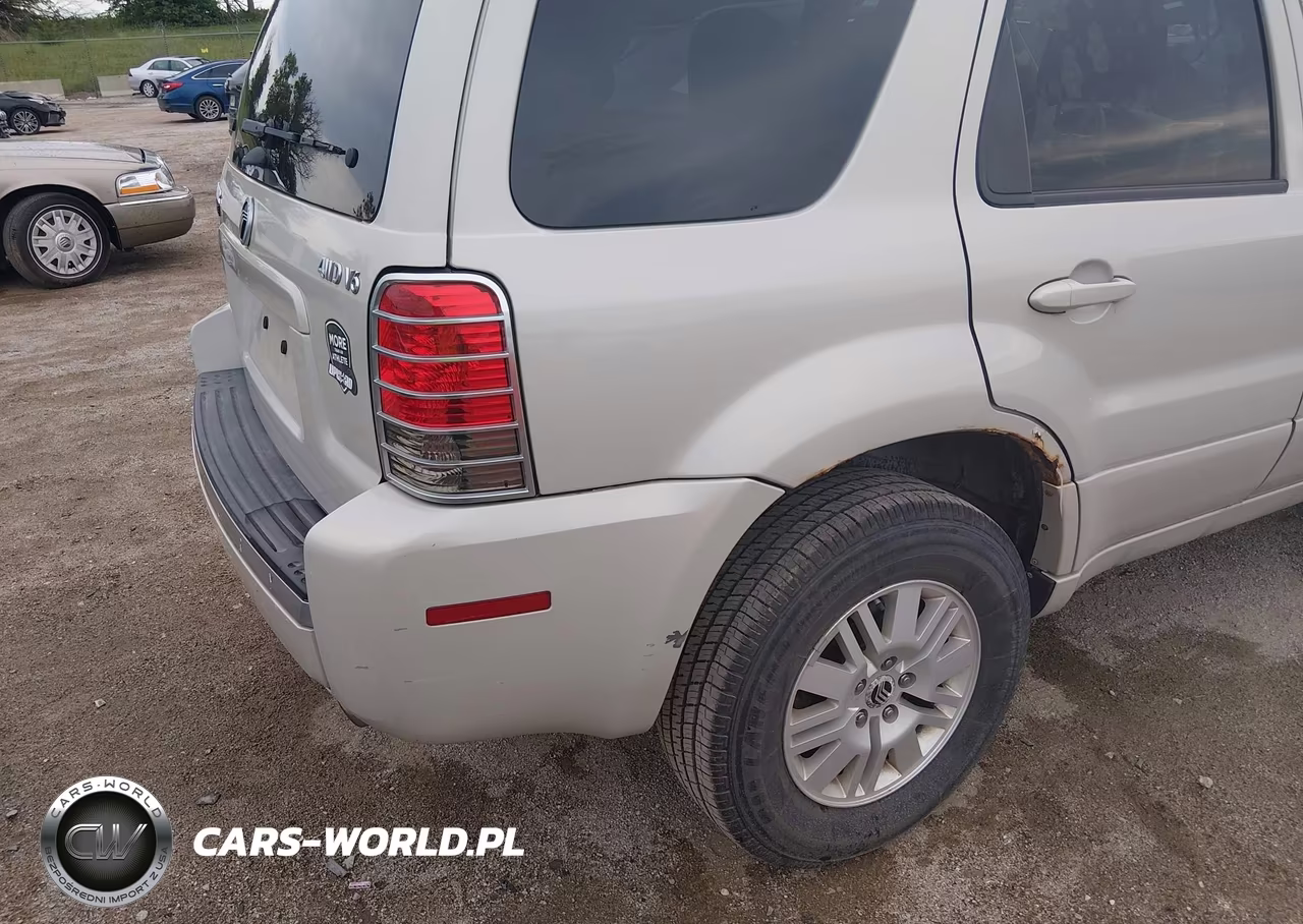 2007 Mercury Mariner Luxury VIN:4M2YU91157KJ12367 - 12