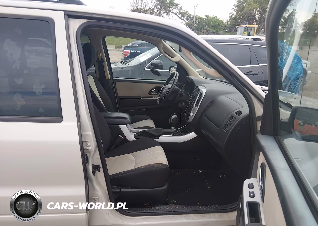 2007 Mercury Mariner Luxury VIN:4M2YU91157KJ12367 - 5