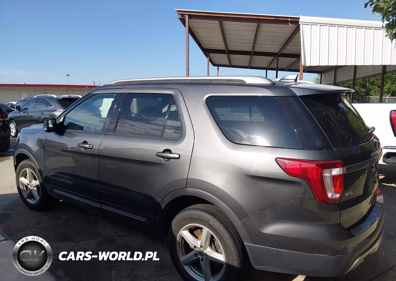 2016 Ford Explorer Xlt VIN:1FM5K8DH9GGB92563 - 14