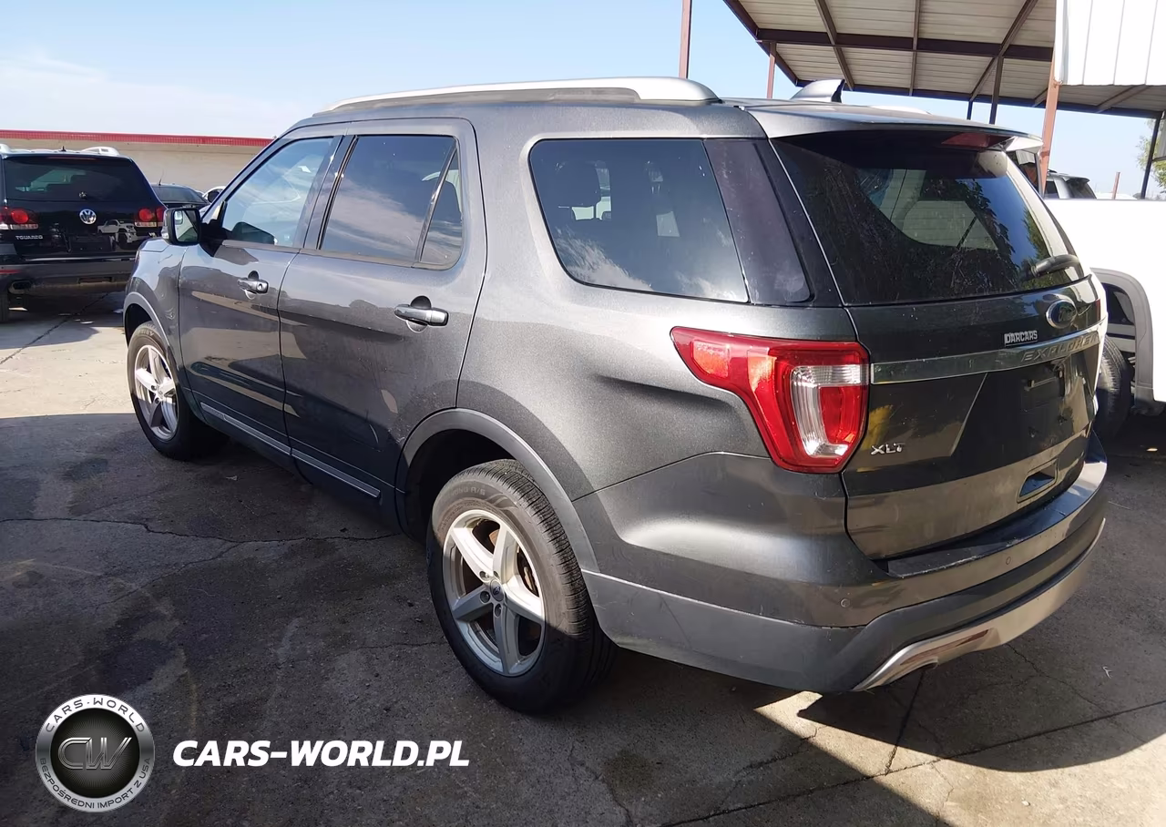 2016 Ford Explorer Xlt VIN:1FM5K8DH9GGB92563 - 3