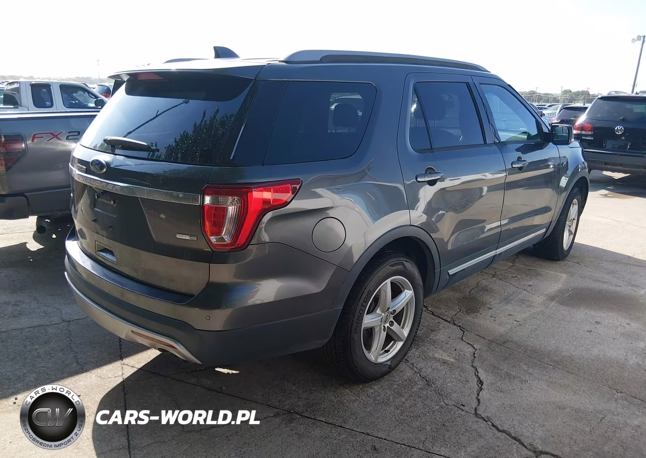 2016 Ford Explorer Xlt VIN:1FM5K8DH9GGB92563 - 4