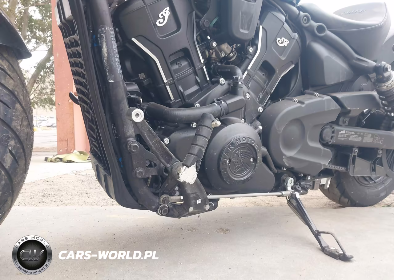 2025 Indian Motorcycle Co. Sport Scout Limited +Tech VIN:56KSSF767S3203298 - 17