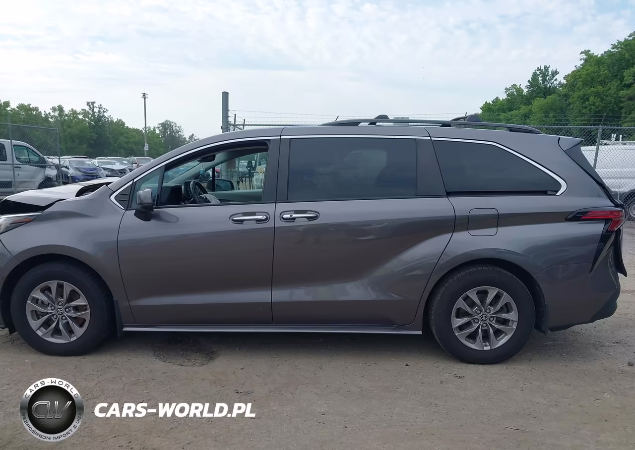 2022 Toyota Sienna Xle VIN:5TDYRKEC3NS123027 - 14