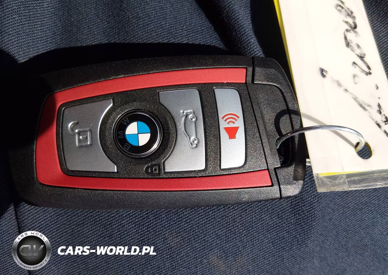 2017 BMW 3 Series 330I VIN:WBA8B9G32HNU56918 - 11