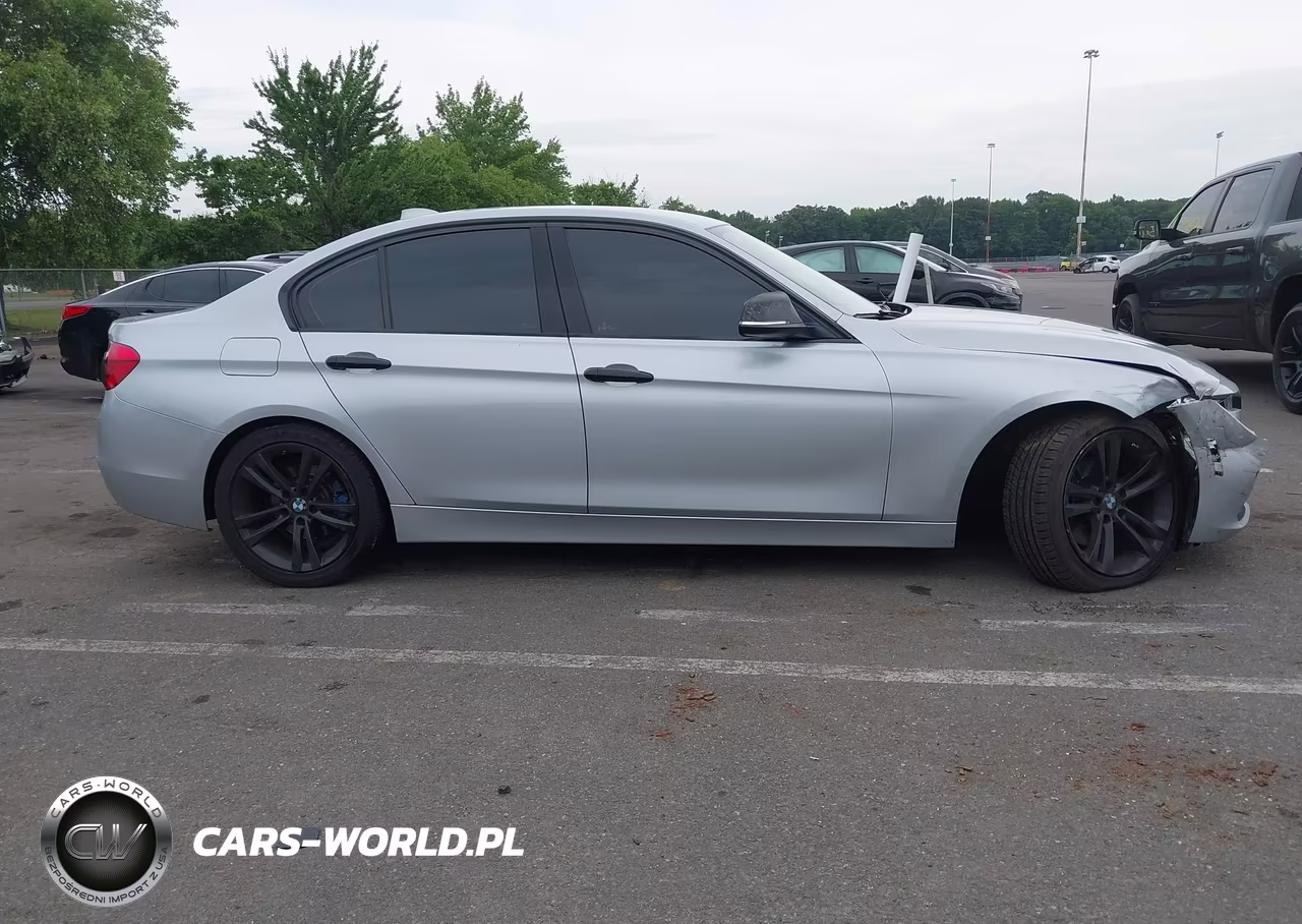 2017 BMW 3 Series 330I VIN:WBA8B9G32HNU56918 - 13