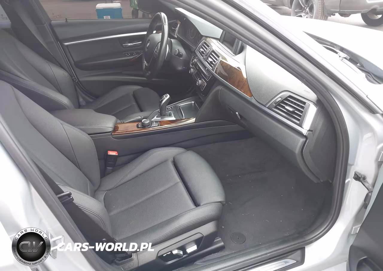 2017 BMW 3 Series 330I VIN:WBA8B9G32HNU56918 - 5