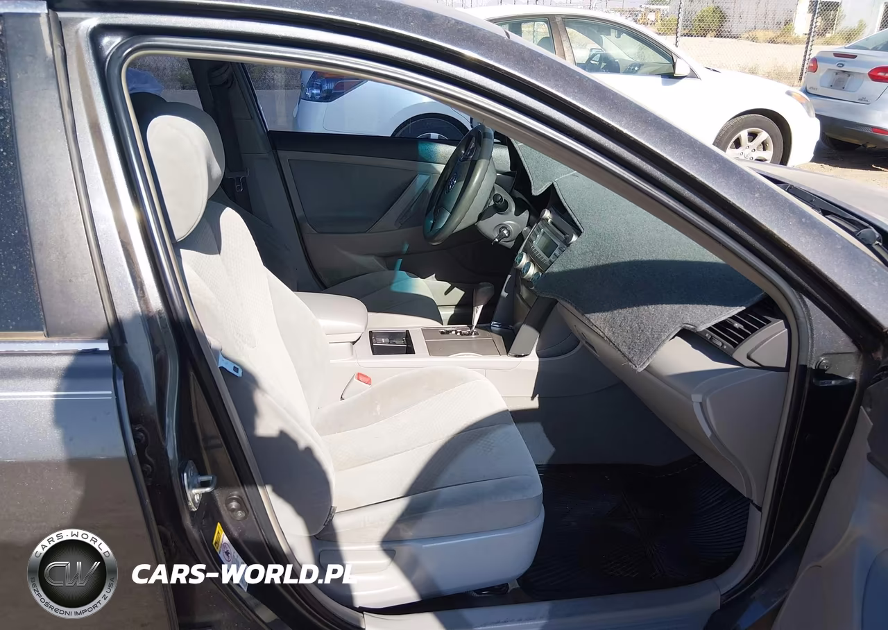 2008 Toyota Camry Le VIN:4T1BE46K18U742255 - 5