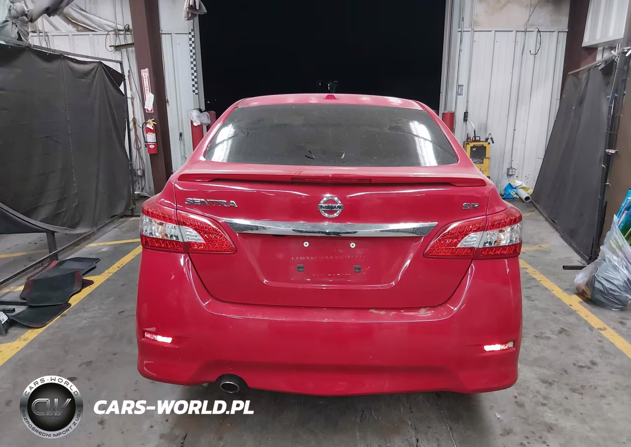 2015 Nissan Sentra Sr VIN:3N1AB7AP8FY240434 - 17