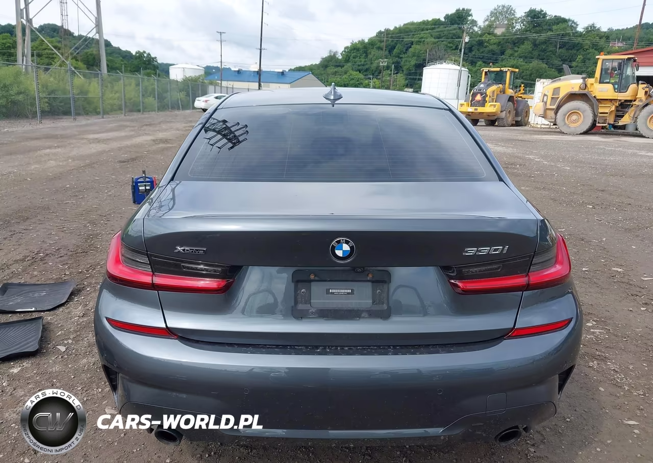 2021 BMW 330I xDrive VIN:3MW5R7J05M8B72262 - 16