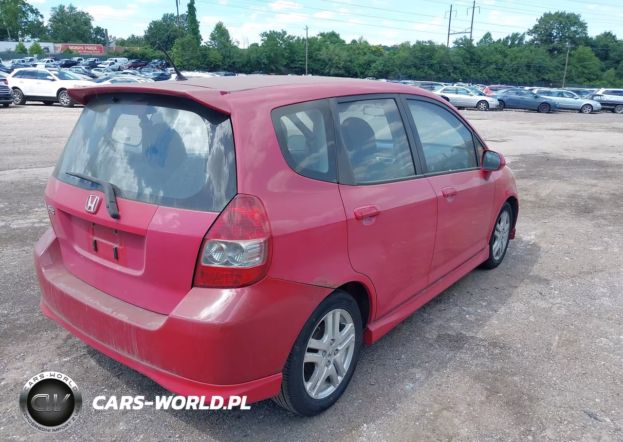2007 Honda Fit Sport VIN:JHMGD38667S014530 - 4