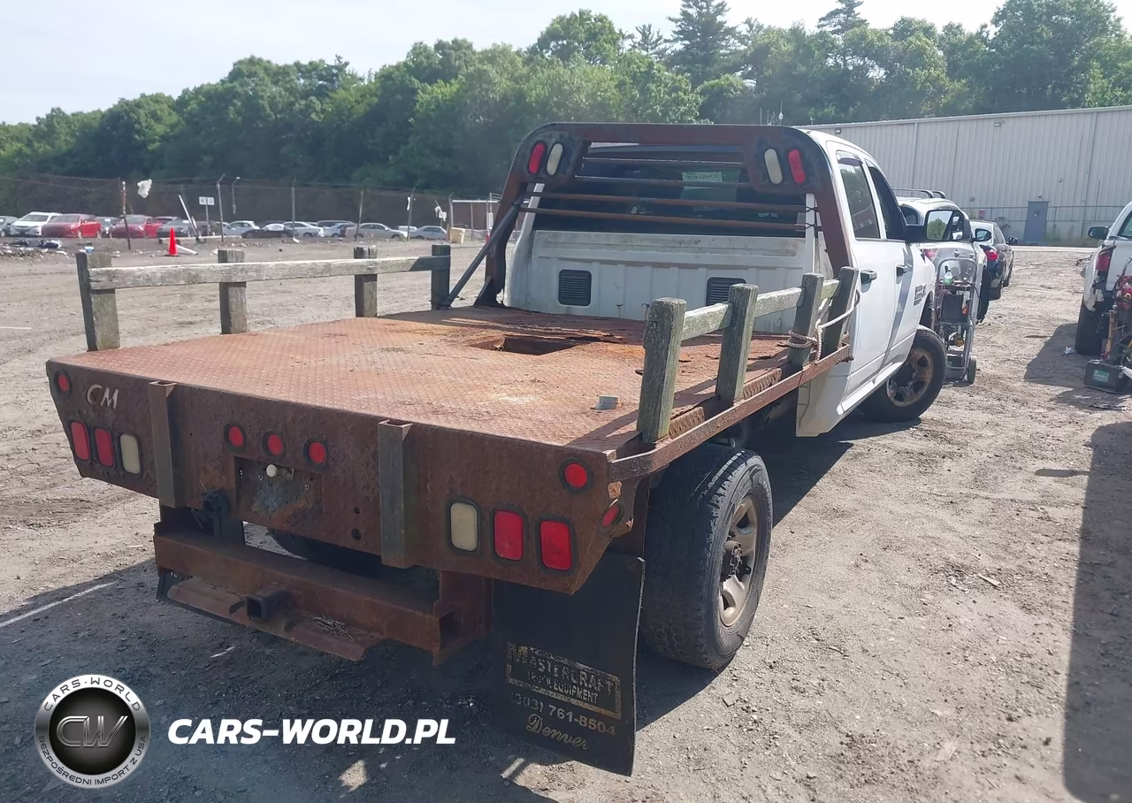 2013 Ram 2500 Tradesman VIN:3C6UR5HL8DG612152 - 4