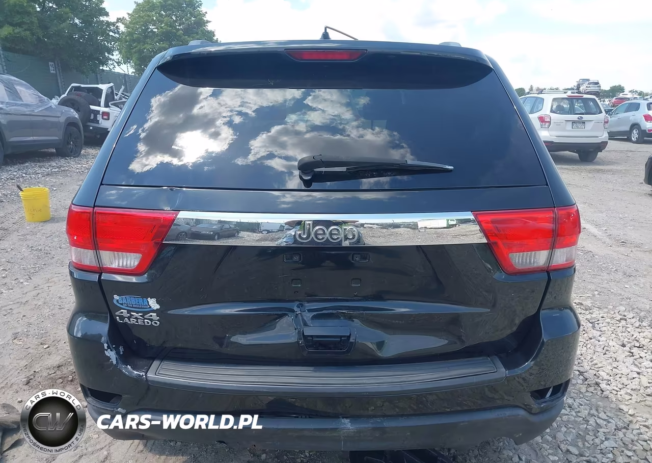 2012 Jeep Grand Cherokee Laredo VIN:1C4RJFAG3CC340894 - 16