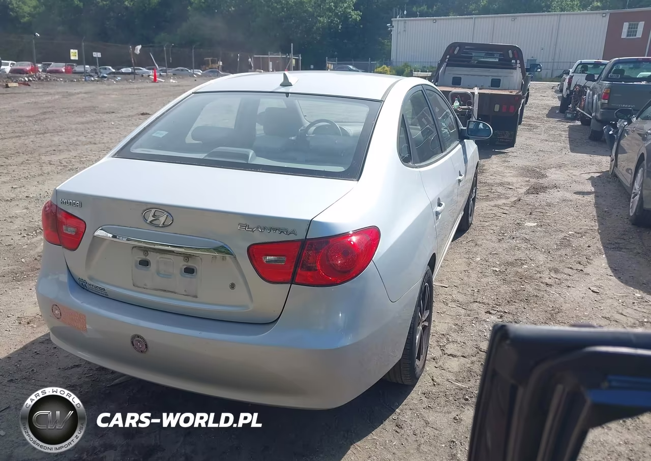 2010 Hyundai Elantra Gls VIN:KMHDU4AD7AU155004 - 4