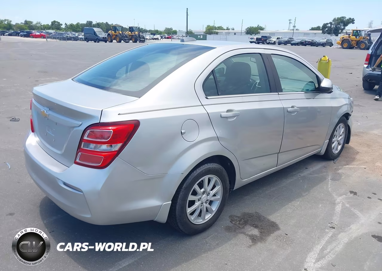 2017 Chevrolet Sonic Lt Auto VIN:1G1JD5SH6H4141676 - 4