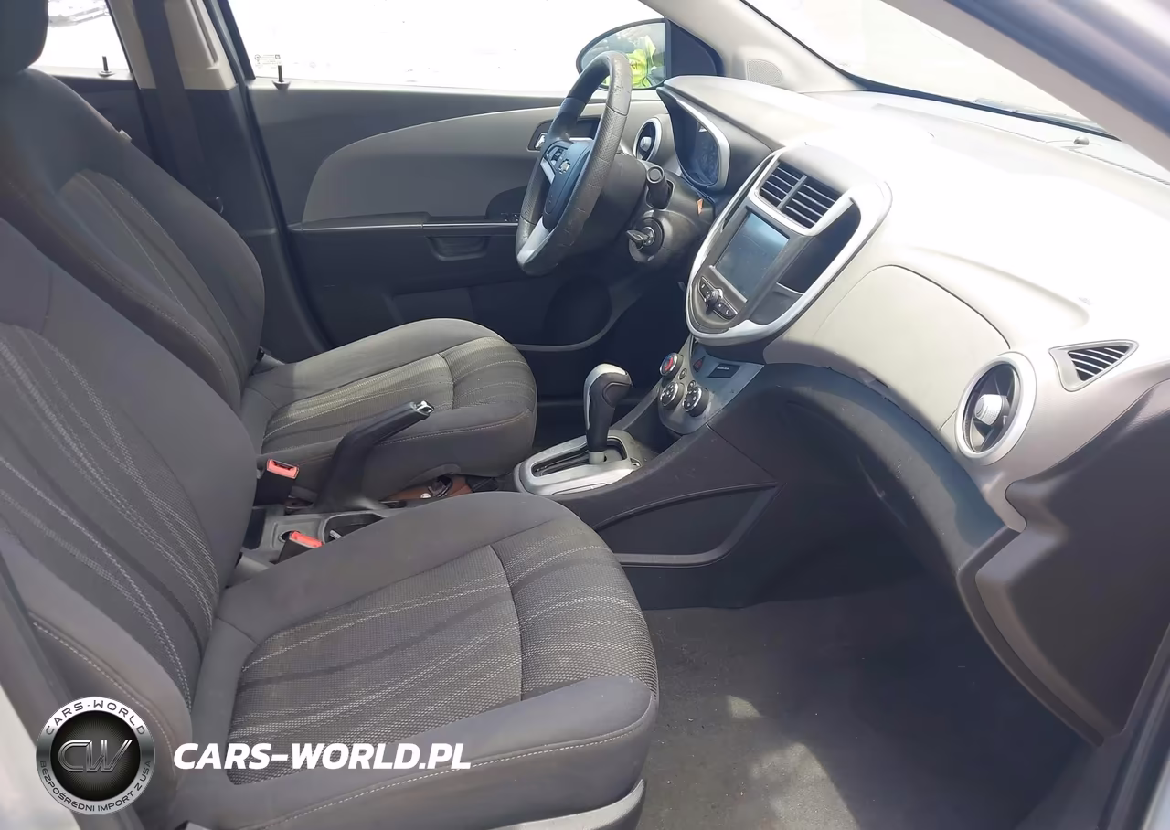 2017 Chevrolet Sonic Lt Auto VIN:1G1JD5SH6H4141676 - 5