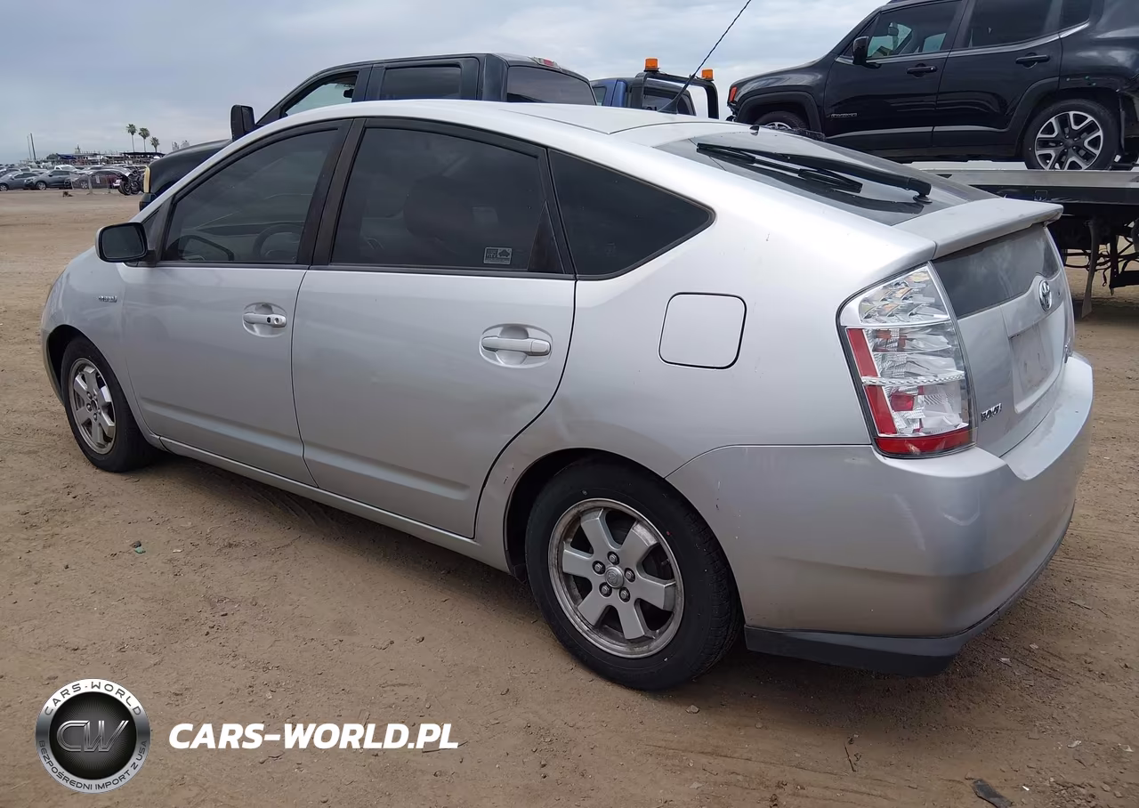 2008 Toyota Prius VIN:JTDKB20U883458946 - 3