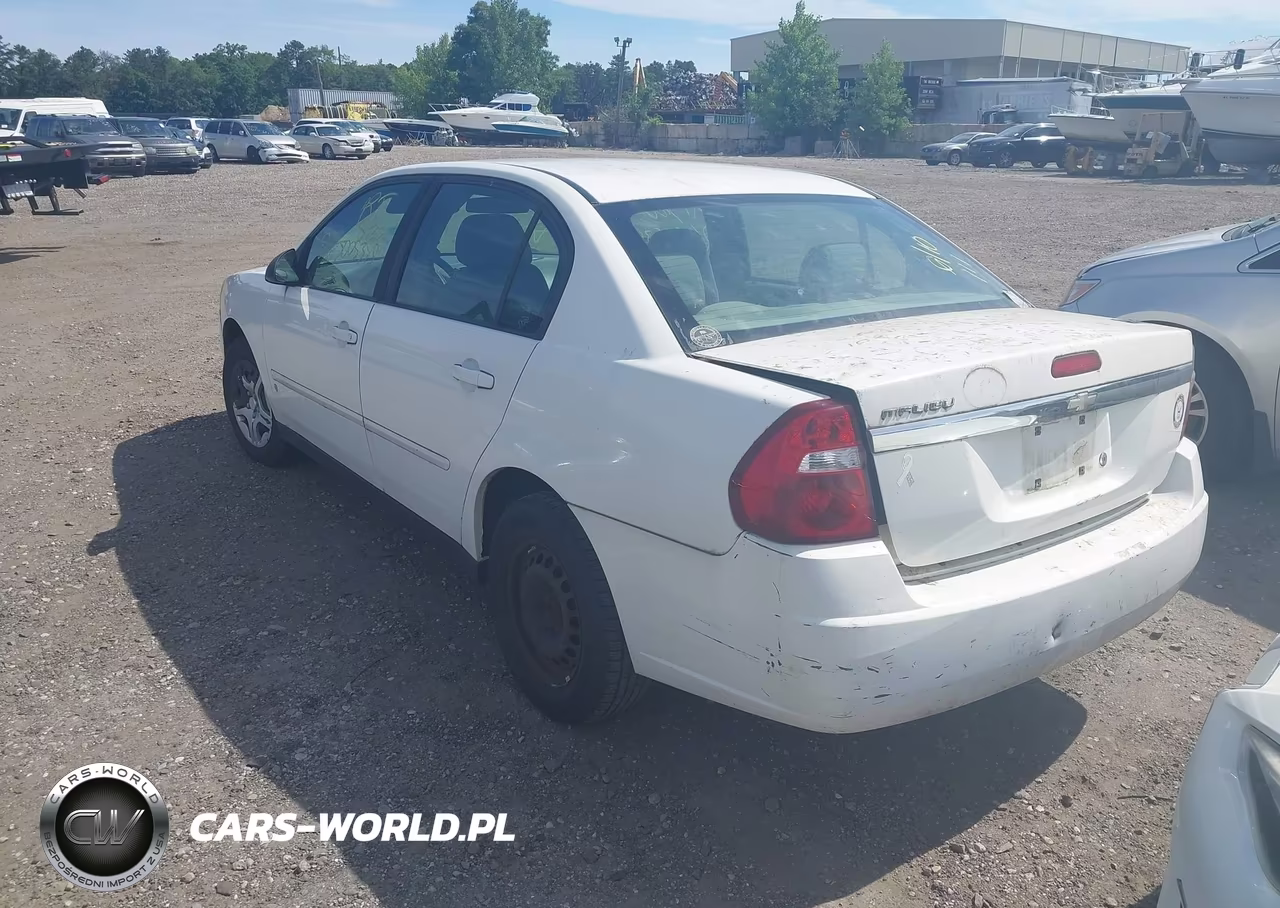 2008 Chevrolet Malibu Classic Ls VIN:1G1ZS58F18F115912 - 3