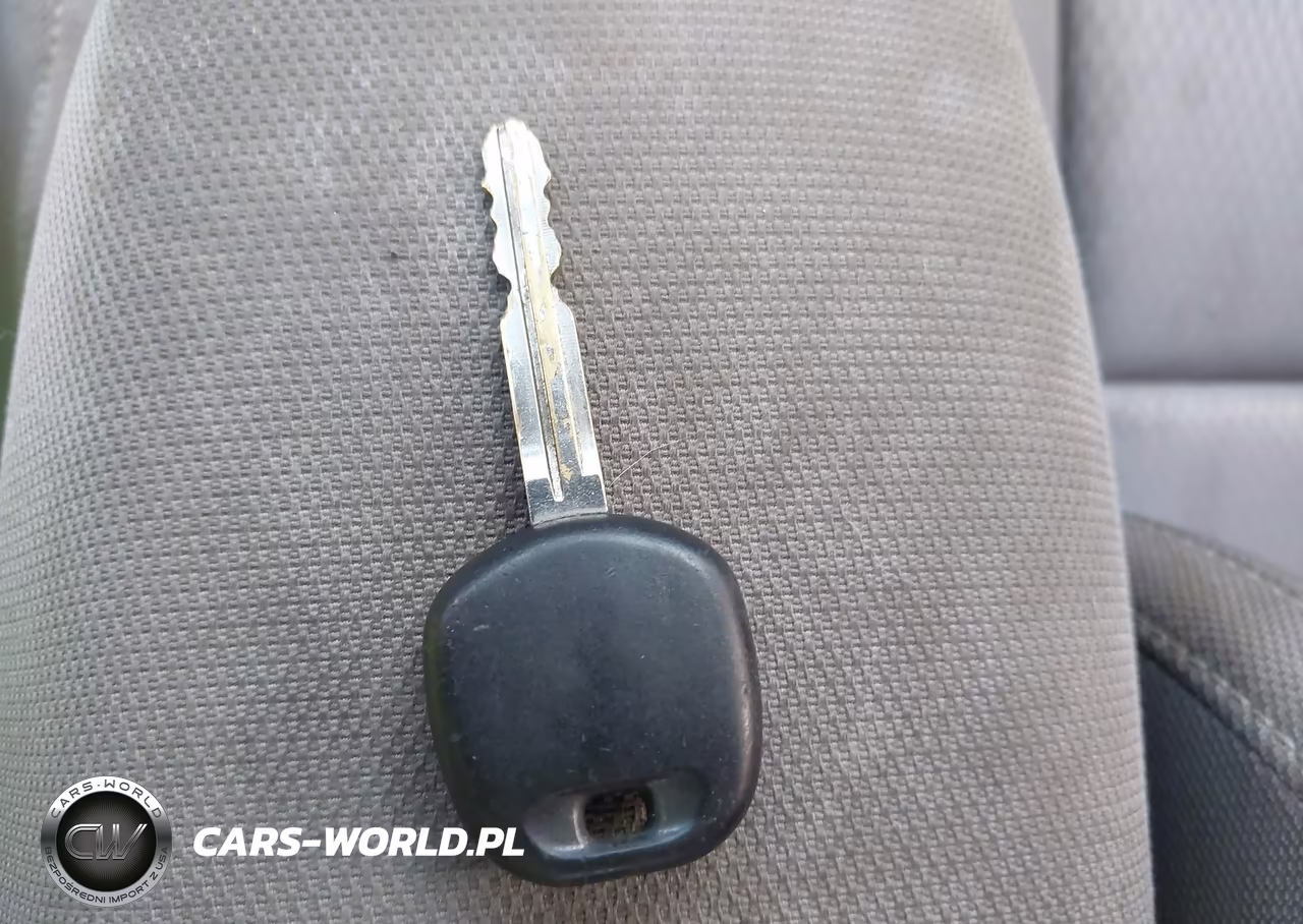 2015 Toyota Corolla Le Plus VIN:5YFBURHE6FP310864 - 11
