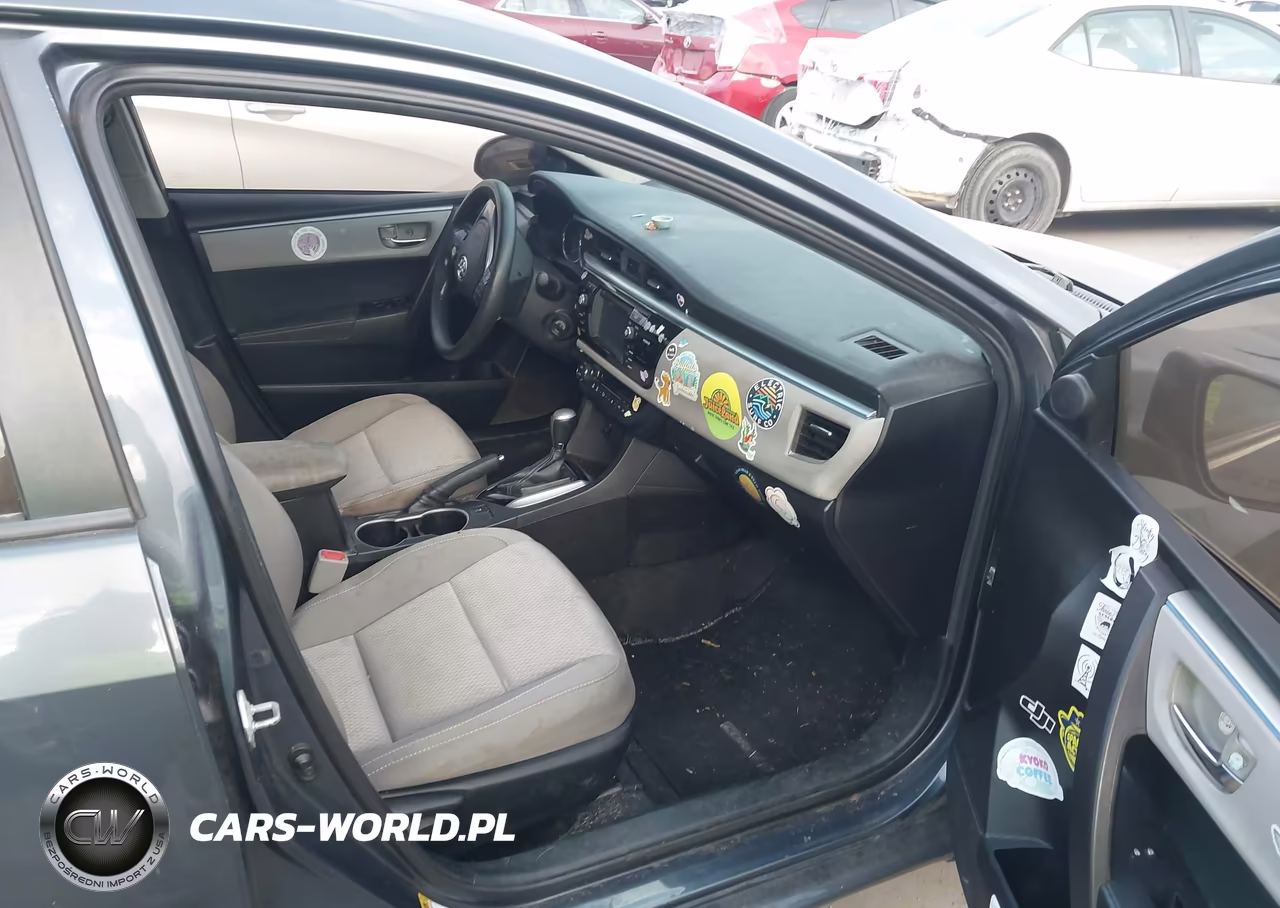 2015 Toyota Corolla Le Plus VIN:5YFBURHE6FP310864 - 5