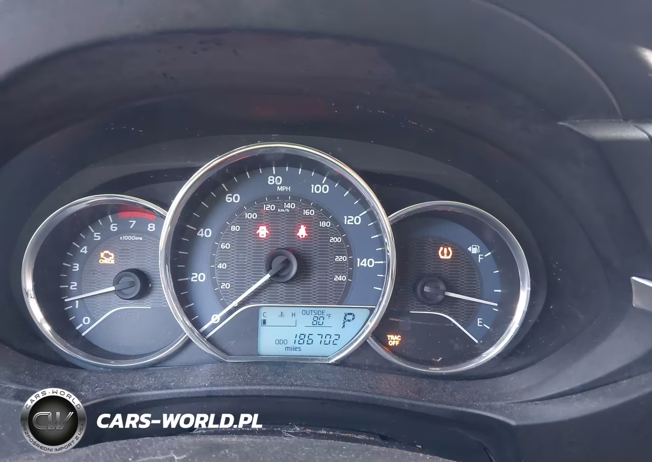 2015 Toyota Corolla Le Plus VIN:5YFBURHE6FP310864 - 7