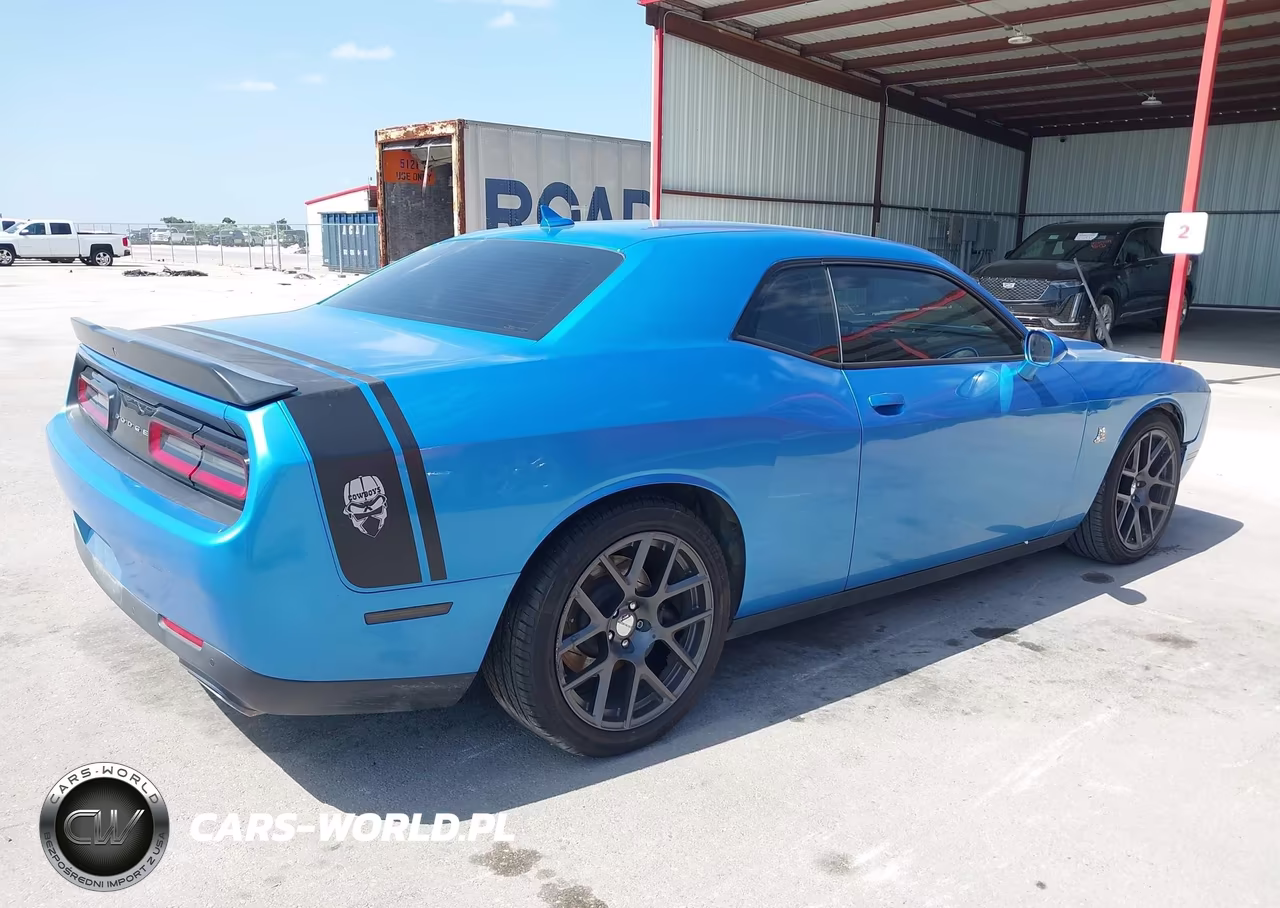 2016 Dodge Challenger R-T Scat Pack VIN:2C3CDZFJ2GH213645 - 4