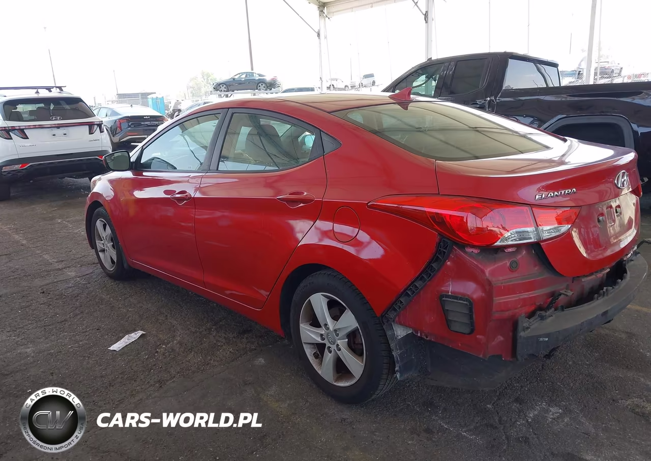 2013 Hyundai Elantra Gls VIN:KMHDH4AEXDU945253 - 3