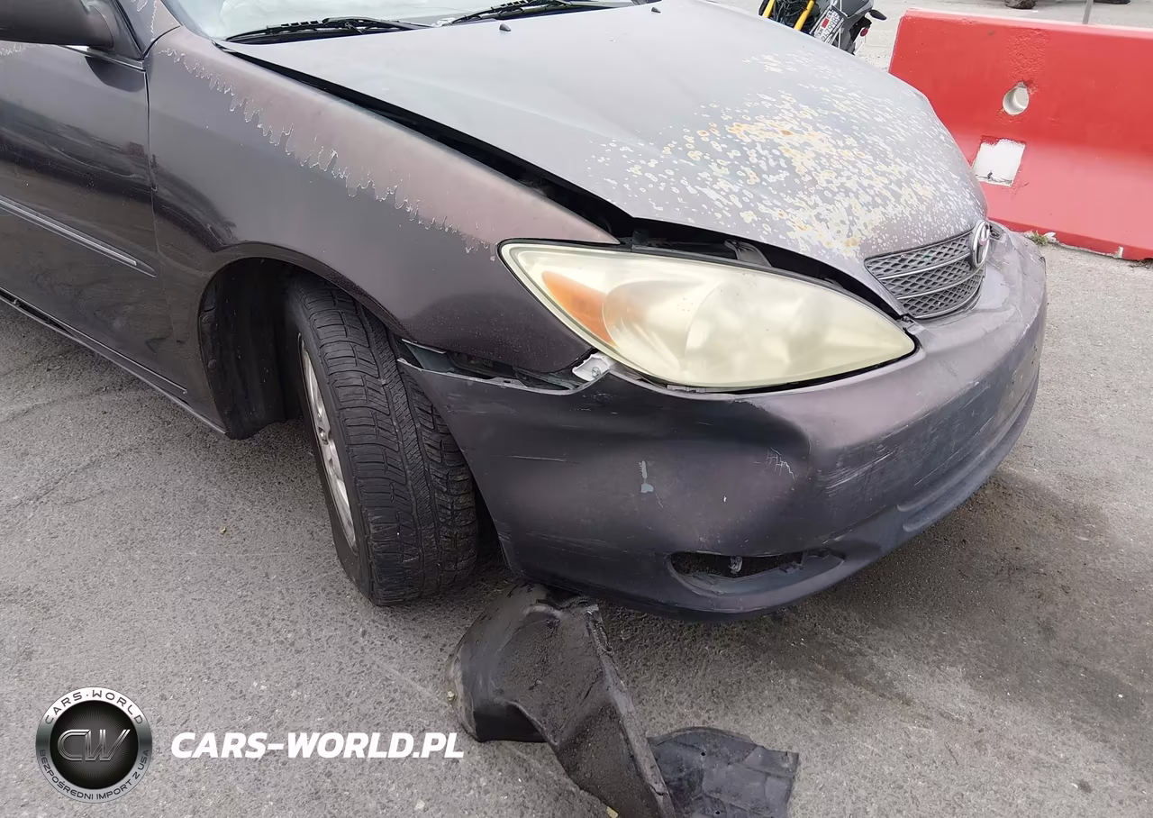 2003 Toyota Camry Xle V6 VIN:4T1BF32K33U551085 - 11
