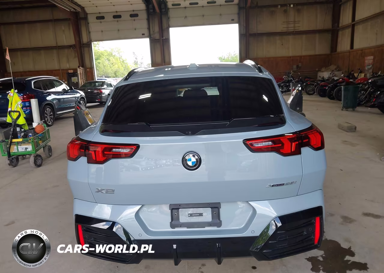 2025 BMW X2 xDrive28I VIN:WBX63GM04S5081646 - 16