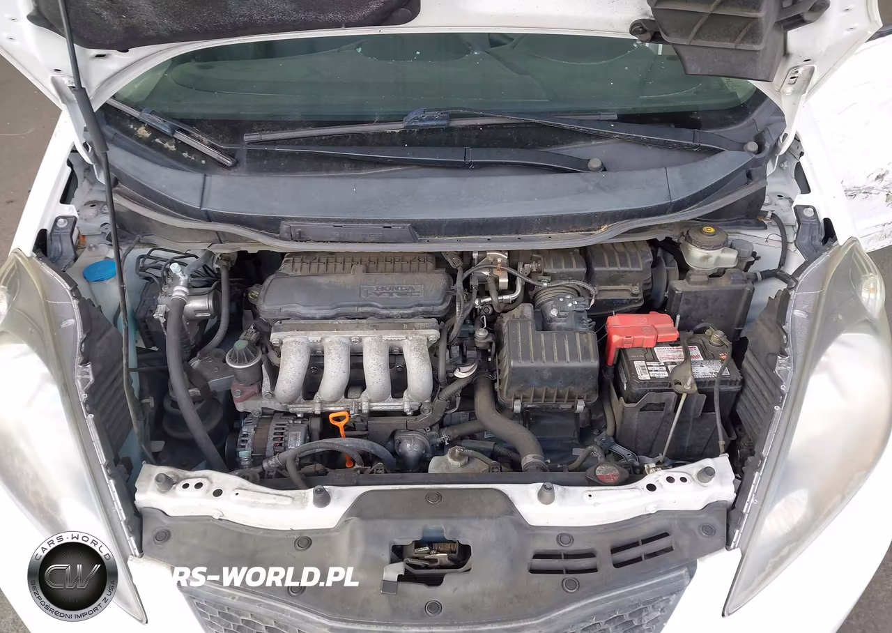2013 Honda Fit VIN:JHMGE8G30DC047689 - 10